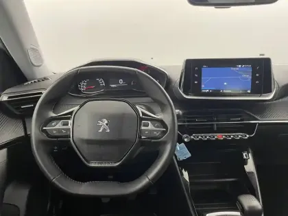 Photo 21 Peugeot 2008  BlueHDi 110 S&S BVM6