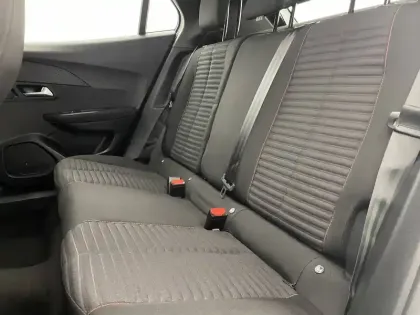 Photo 46 Peugeot 2008  BlueHDi 110 S&S BVM6