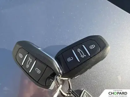 Photo 94 Peugeot 308  PureTech 130ch S&S EAT8