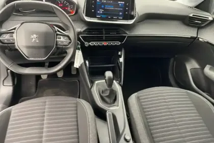 Photo 9 Peugeot 208  PureTech 75 S&S BVM5