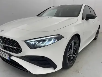 Photo 100 Mercedes Classe A  180 d 8G-DCT