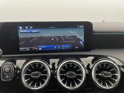 Photo 88 Mercedes Classe A  180 d 8G-DCT