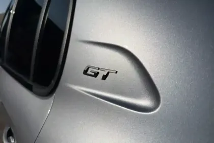 Photo 26 Peugeot 208  Hybrid 110 e-DCS6