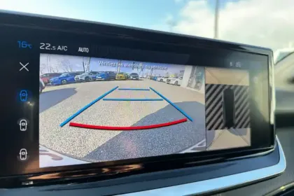 Photo 21 Peugeot 208  Hybrid 110 e-DCS6