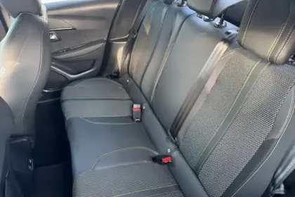 Photo 10 Peugeot 208  Hybrid 110 e-DCS6