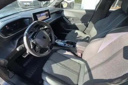 Photo 24 Peugeot 208  Hybrid 110 e-DCS6