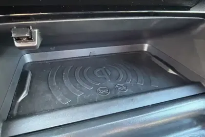 Photo 19 Peugeot 208  Hybrid 110 e-DCS6