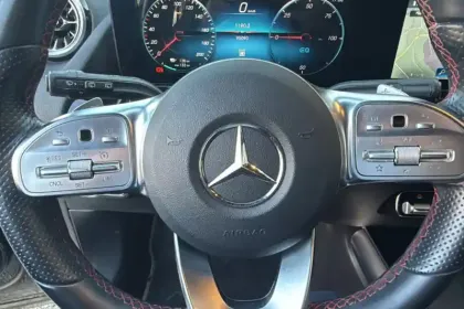 Photo 17 Mercedes EQA  250