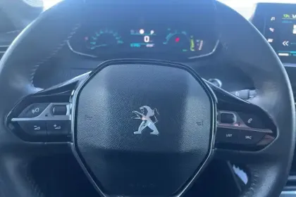 Photo 16 Peugeot 208  Electrique 50 kWh 136ch