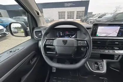 Photo 10 Peugeot Expert  FGN M DIESEL 180 CH AUTOMATIQUE