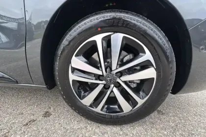 Photo 34 Peugeot Expert  FGN M DIESEL 180 CH AUTOMATIQUE