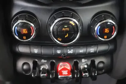 Photo 16 Mini Mini Hatch 3 Portes Cooper 136 ch