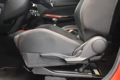 Photo 58 Suzuki Swift Gén. IV Ph2 Sport 5