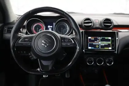 Photo 44 Suzuki Swift Gén. IV Ph2 Sport 5