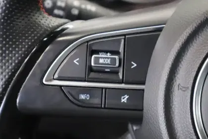 Photo 61 Suzuki Swift Gén. IV Ph2 Sport 5