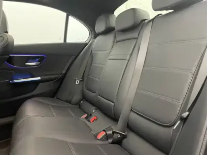 Photo 15 Mercedes Classe C  200 9G-Tronic