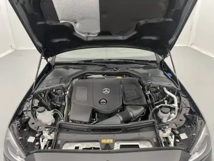 Photo 19 Mercedes Classe C  200 9G-Tronic