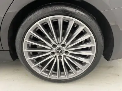 Photo 16 Mercedes Classe C  200 9G-Tronic