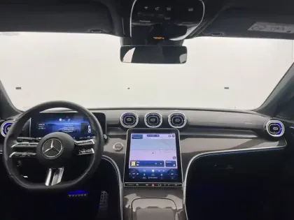 Photo 64 Mercedes Classe C  200 9G-Tronic