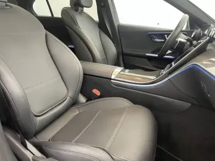 Photo 96 Mercedes Classe C  200 9G-Tronic