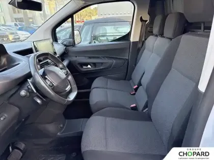 Photo 30 Peugeot Partner  FOURGON M 650 KG BLUEHDI 130 S&S EAT8