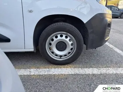 Photo 53 Peugeot Partner  FOURGON M 650 KG BLUEHDI 130 S&S EAT8