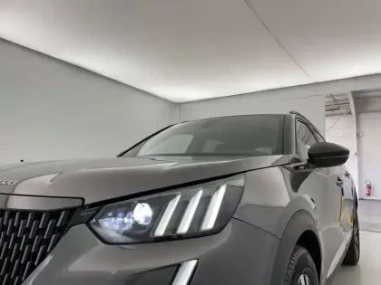 Photo 22 Peugeot 2008  PureTech 130 S&S EAT8