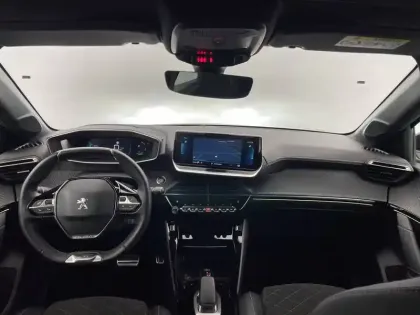 Photo 32 Peugeot 208  Electrique 50 kWh 136ch