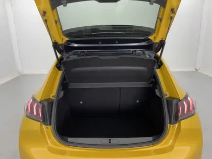 Photo 12 Peugeot 208  Electrique 50 kWh 136ch