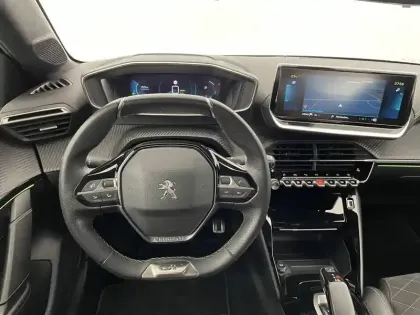 Photo 21 Peugeot 208  Electrique 50 kWh 136ch