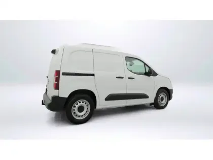 Photo 64 Opel Combo -E CARGO M 800 KG ELECTRIQUE 100 KW BATTERIE 50 KWH