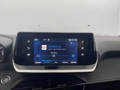 Photo 19 Peugeot 208  PureTech 100 S&S BVM6