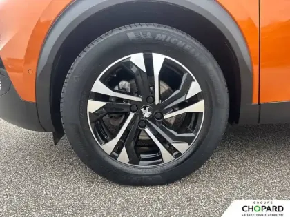 Photo 22 Peugeot 2008  PureTech 130 S&S EAT8