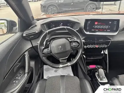 Photo 67 Peugeot 2008  PureTech 130 S&S EAT8