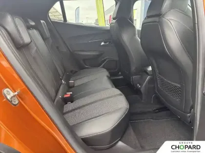 Photo 19 Peugeot 2008  PureTech 130 S&S EAT8