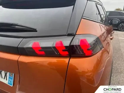 Photo 24 Peugeot 2008  PureTech 130 S&S EAT8