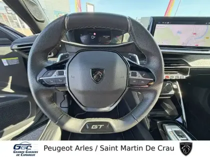 Photo 12 Peugeot 2008  Hybrid 145 e-DCS6