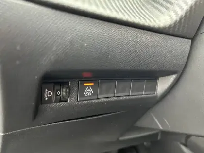 Photo 24 Peugeot 2008  PureTech 130 S&S EAT8