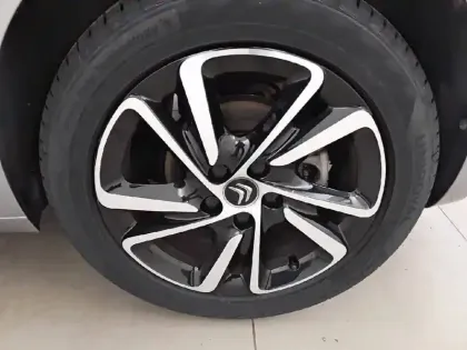 Photo 12 Citroën C4  Spacetourer PureTech 130 S&S EAT8