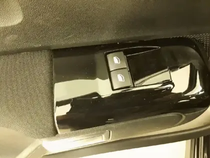 Photo 21 Citroën C3 Gén. III Ph2 Shine Business 5