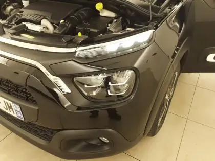 Photo 15 Citroën C3 Gén. III Ph2 Shine Business 5