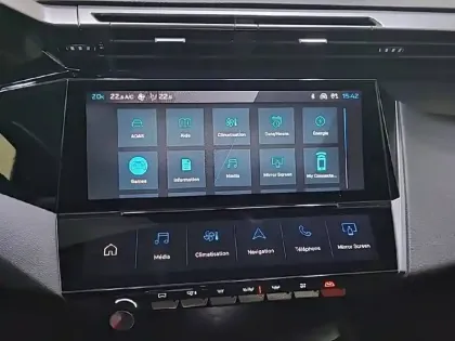 Photo 23 Peugeot 308  PHEV 180 e-EAT8