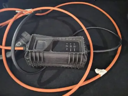 Photo 31 Peugeot 308  PHEV 180 e-EAT8