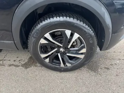 Photo 36 Peugeot 2008  PureTech 130 S&S EAT8