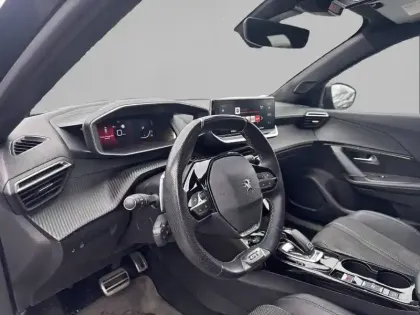 Photo 7 Peugeot 2008  PureTech 130 S&S EAT8