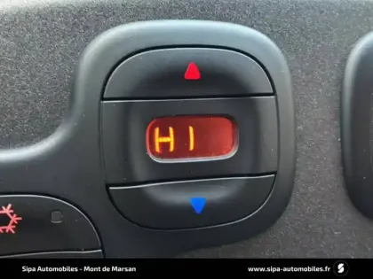 Photo 26 Fiat Panda  1.2 69 ch S/S