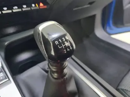 Photo 91 Peugeot 308  PureTech 130ch S&S BVM6