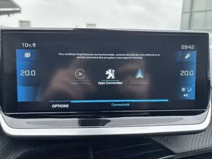 Photo 22 Peugeot 2008  PureTech 130 S&S EAT8