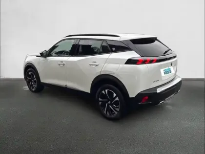 Photo 6 Peugeot 2008  PureTech 130 S&S EAT8