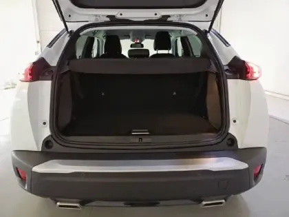 Photo 93 Peugeot 2008  PureTech 130 S&S EAT8